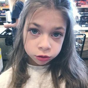 Meet your Posher, Casey